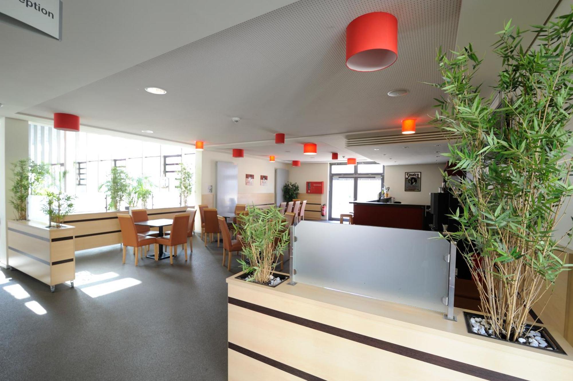 Sporthotel Borussia Duesseldorf ภายนอก รูปภาพ