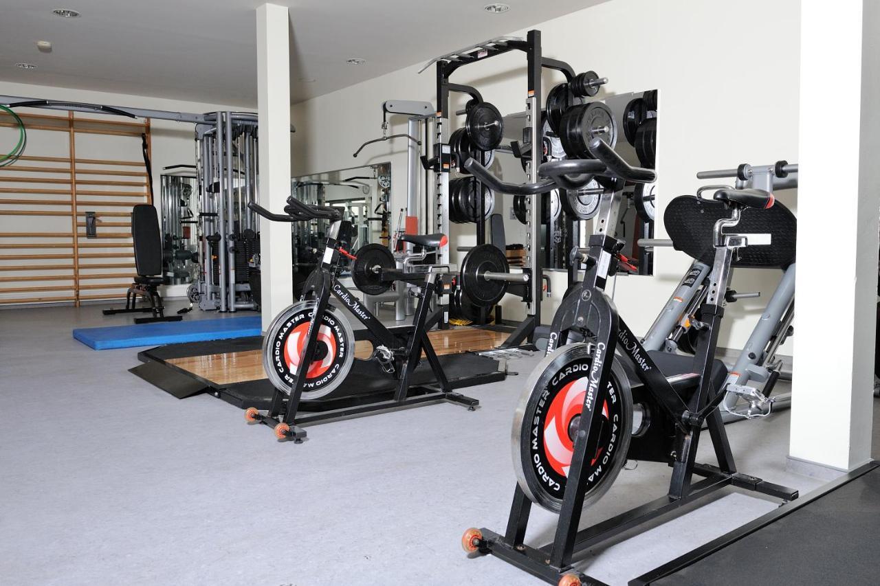 Sporthotel Borussia Duesseldorf ภายนอก รูปภาพ